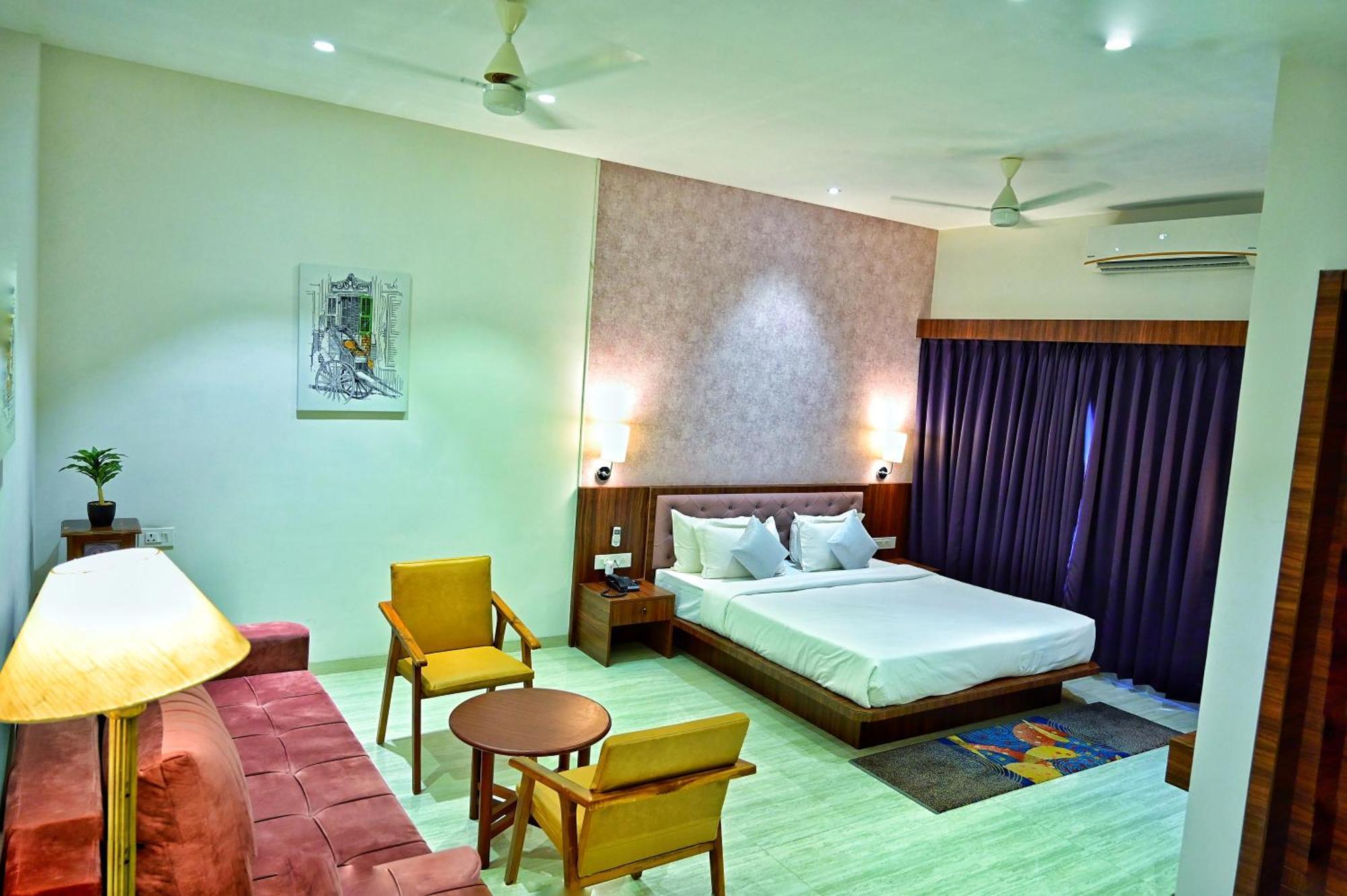 The One Hotel Nashik Luaran gambar